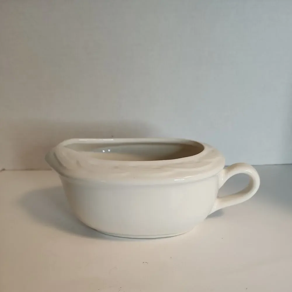 Pfaltzgraff SAUCE GRAVY BOAT Acadia White / Off White Woven Pattern Stoneware